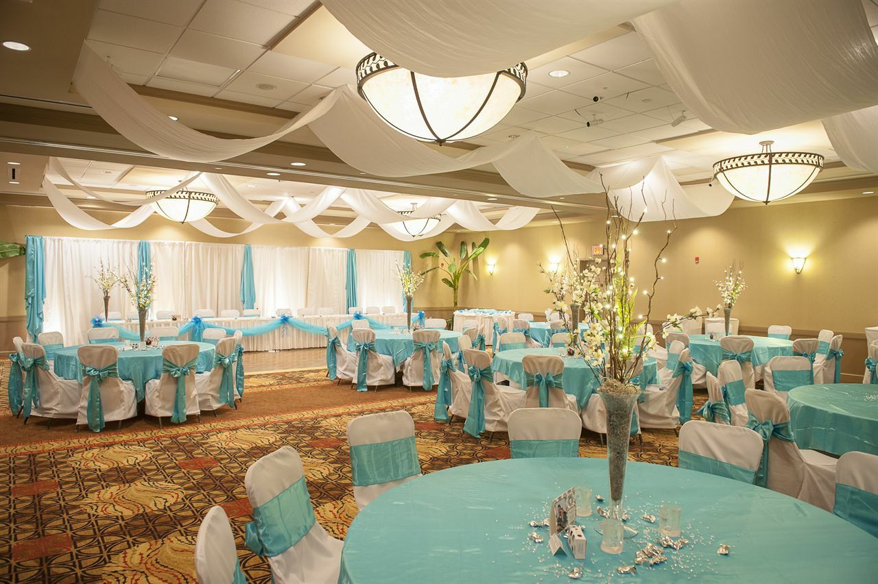 Hilton Garden Airport/medical Center Hotel 3*