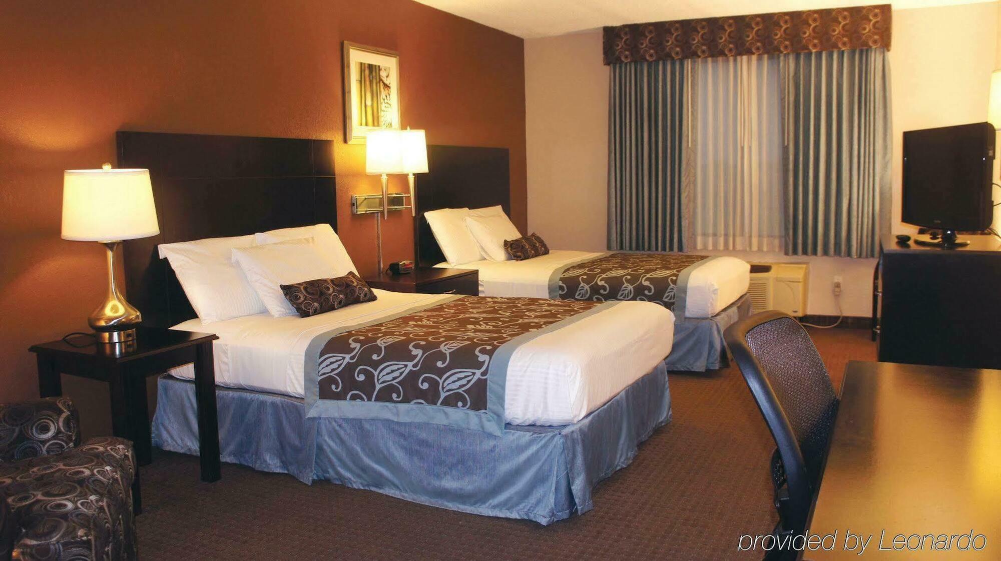 La Quinta By Wyndham South Hotel