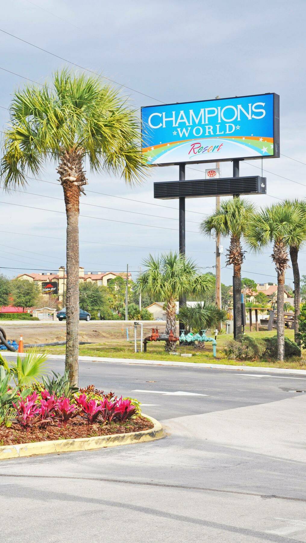 Champions World Resort 3*