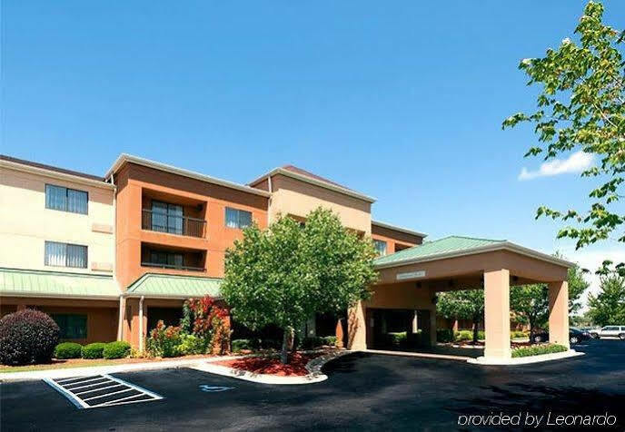 Courtyard By Marriott 3*