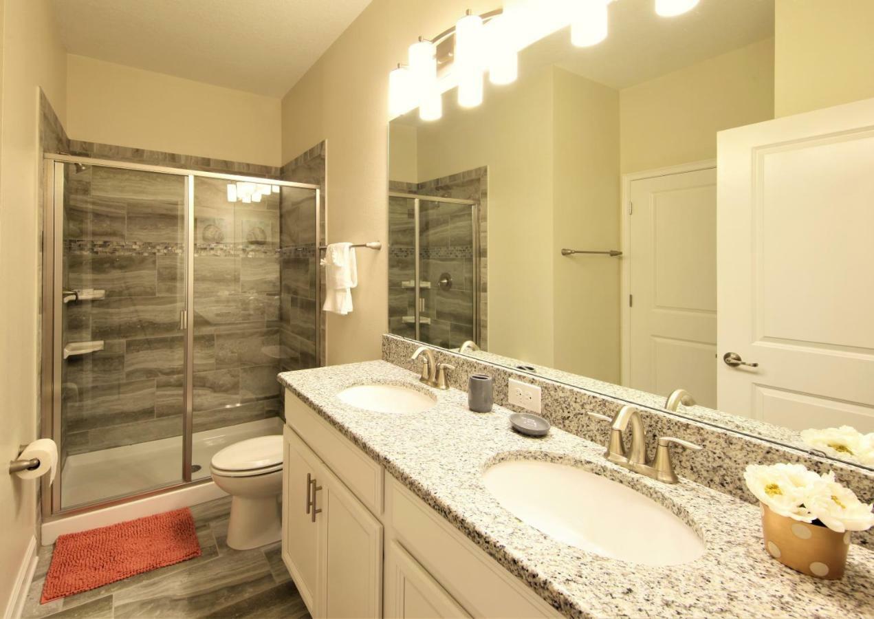 Villa Orlando 9024 Davenport
