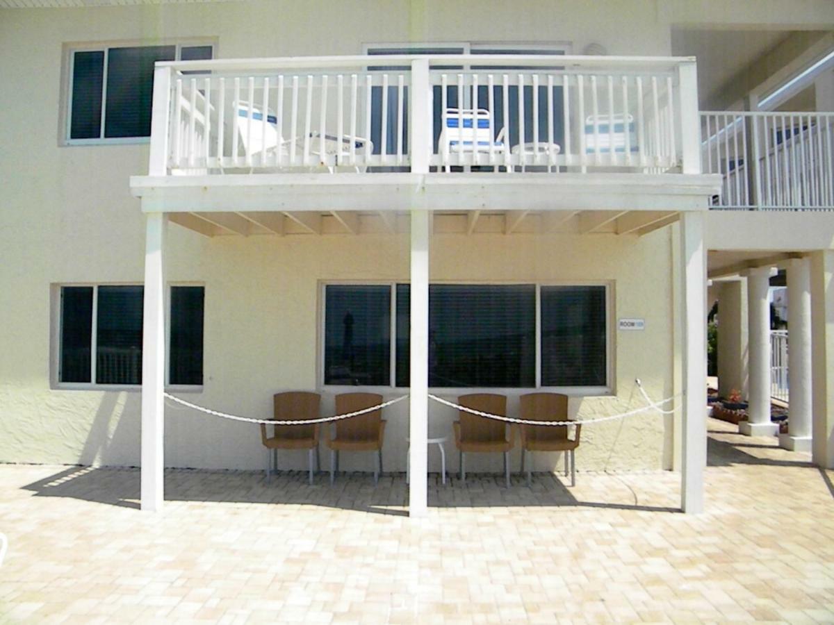 Belleair Club Apartment *