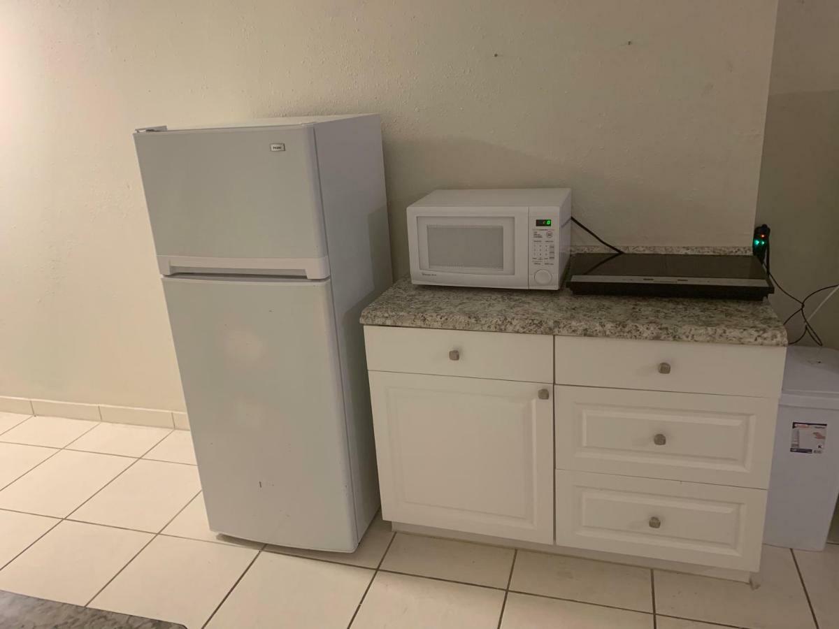 Hotel Pirates Cove Unit G22 Daytona Beach