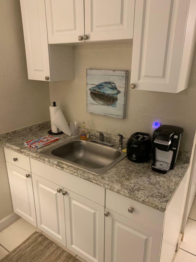 Pirates Cove Unit G22 3* Daytona Beach