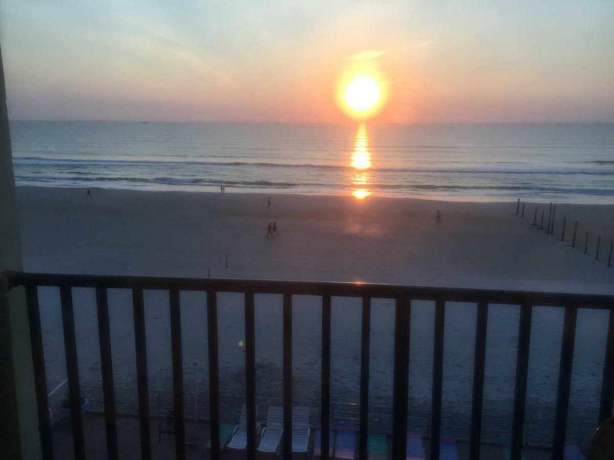 Ocean Breeze - Direct Ocean Front-Pool Is Open *