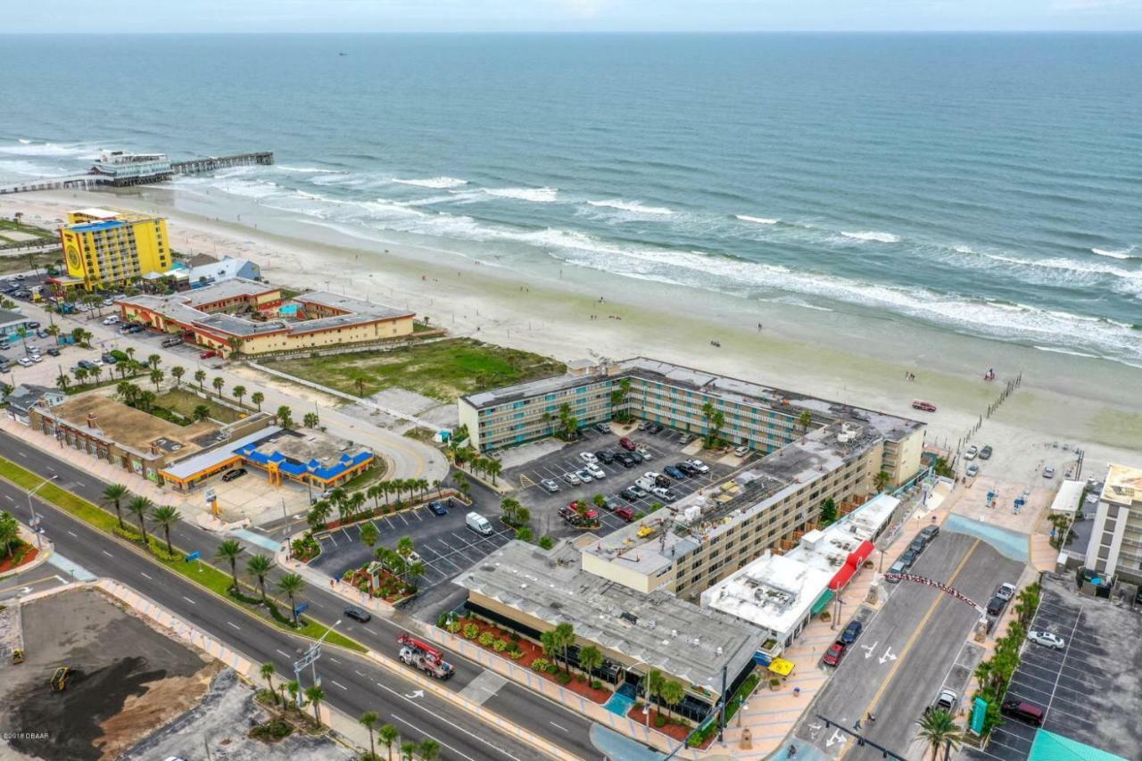 Apartment Ocean Breeze - Direct Ocean Front-Pool Is Open