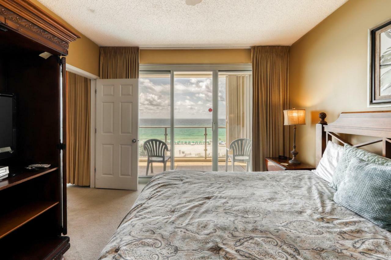 Apartment Sterling Sands 405