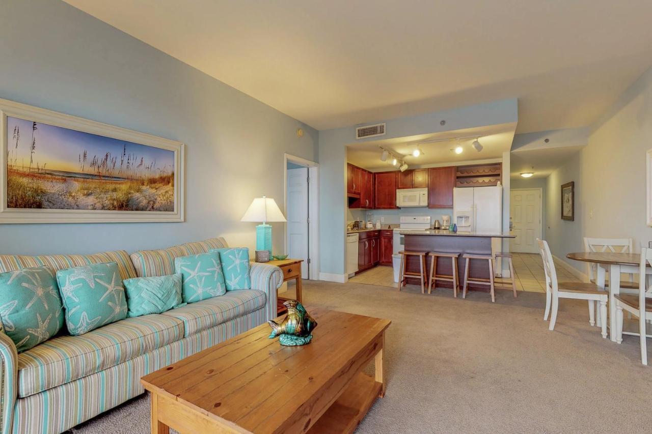 Apartment The Laketown Wharf