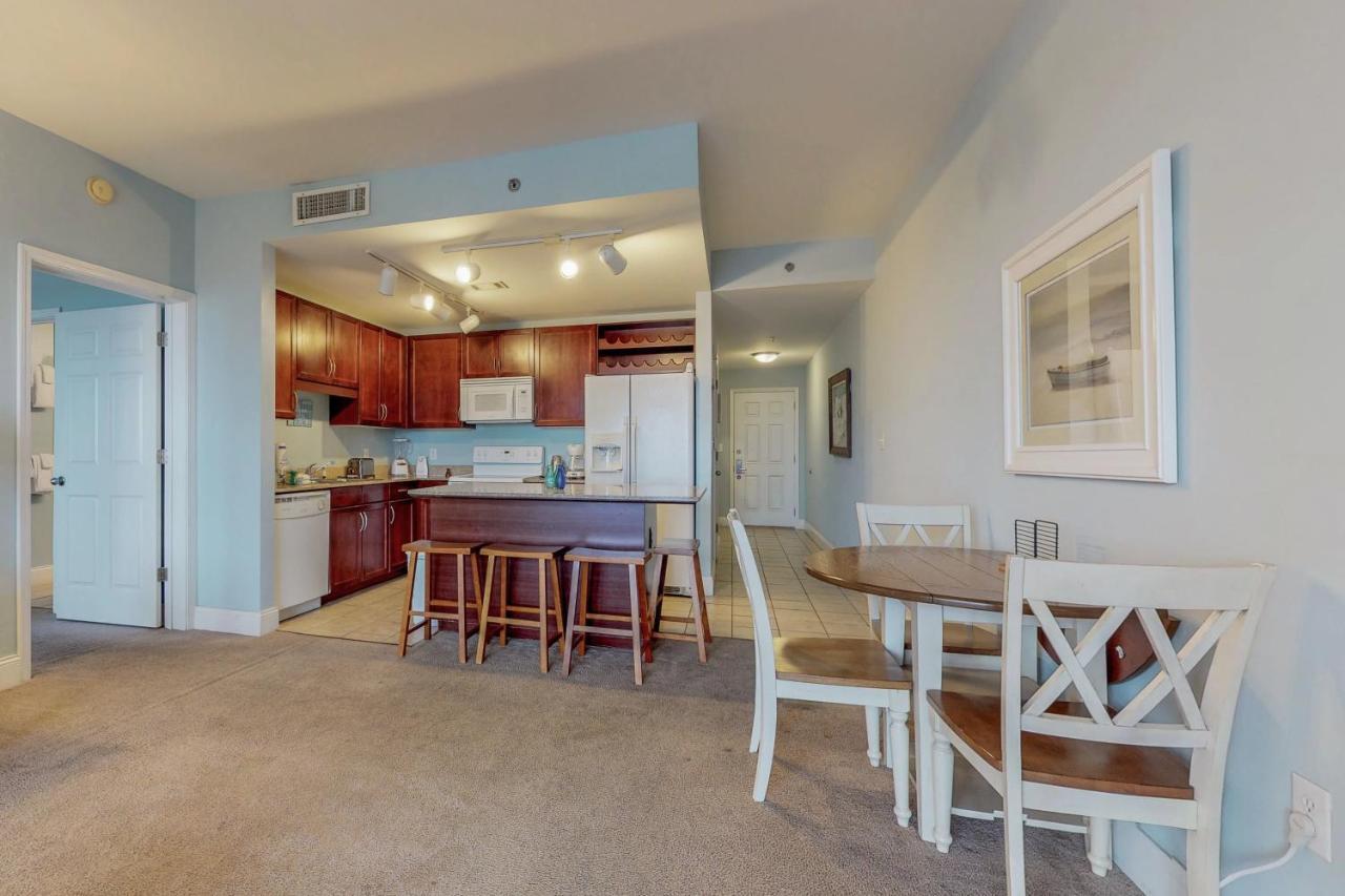 Apartment The Laketown Wharf Panama City Beach