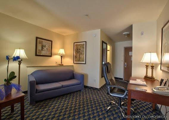 Comfort Near Eglin Air Force Base Hotel