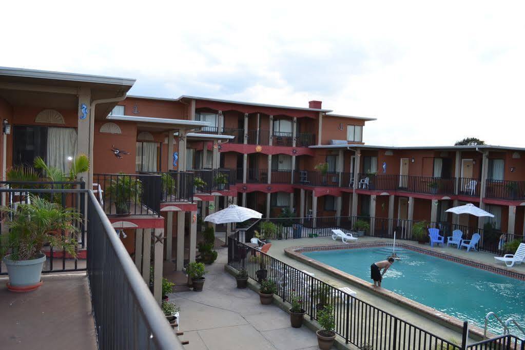San Marina Daytona Motel 2*