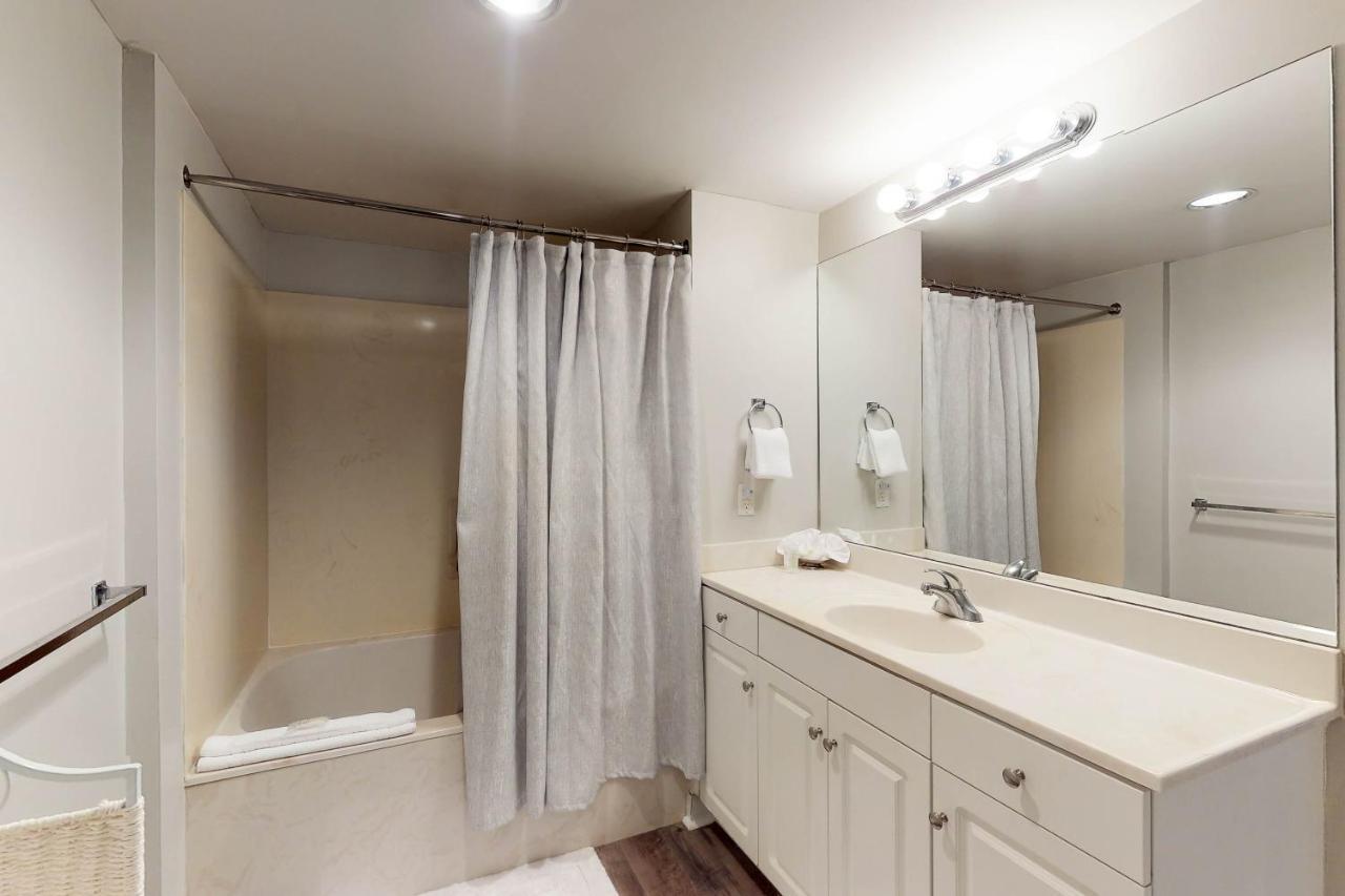 Sterling Shores Apartment