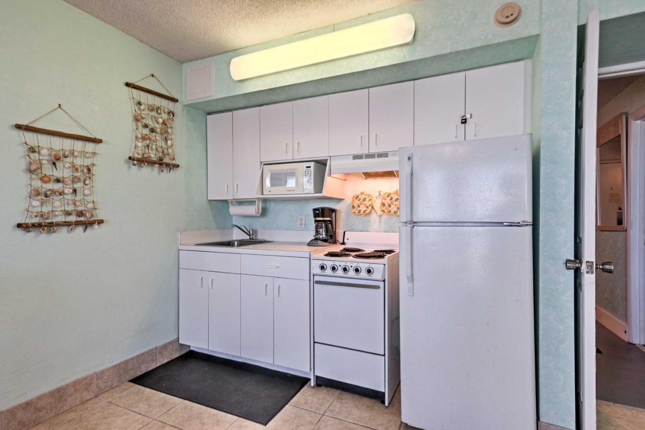 Oceanfront Resort-style Getaway - Walk To Beach! Daytona Beach