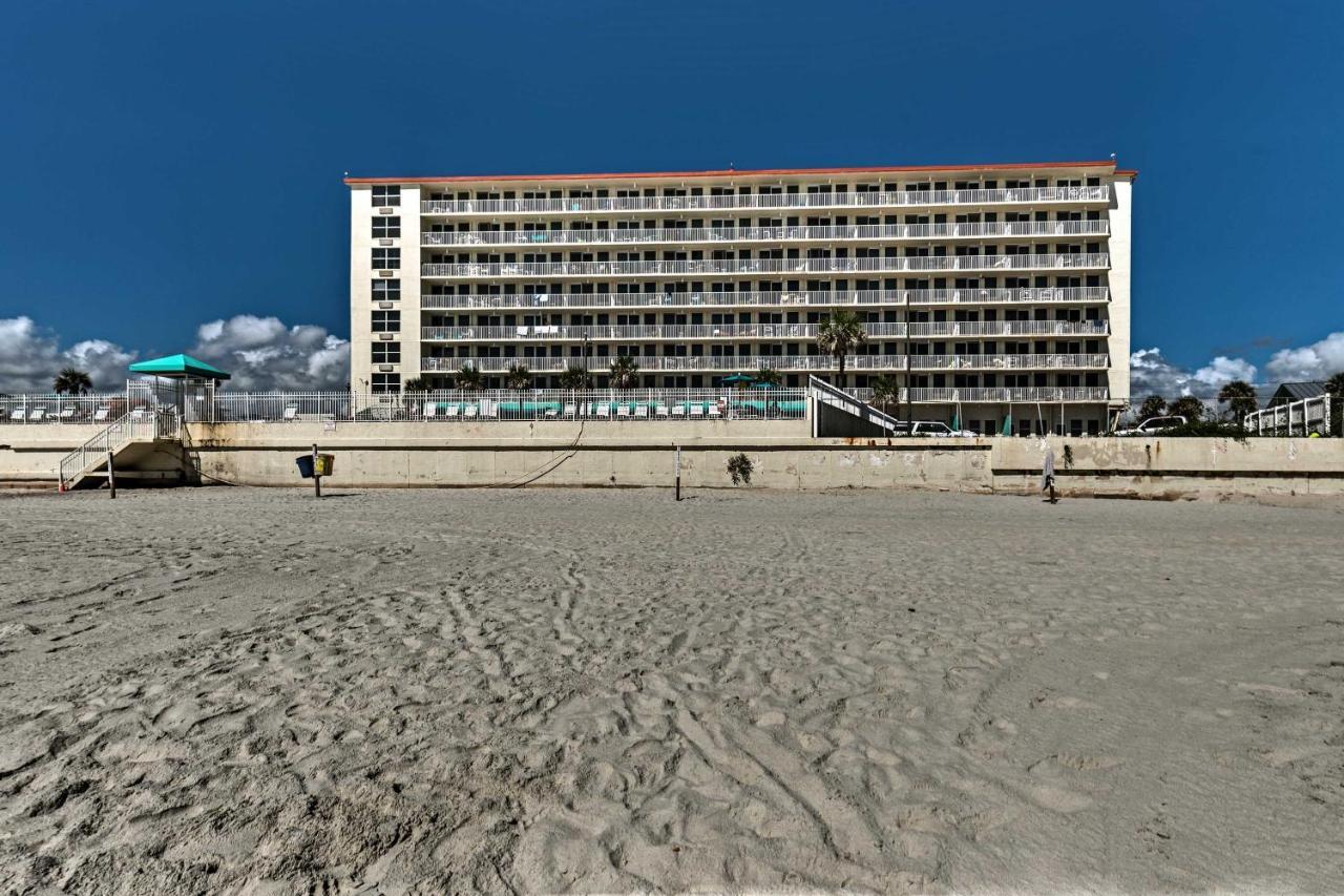Apartment Oceanfront Resort-style Getaway - Walk To Beach! Daytona Beach