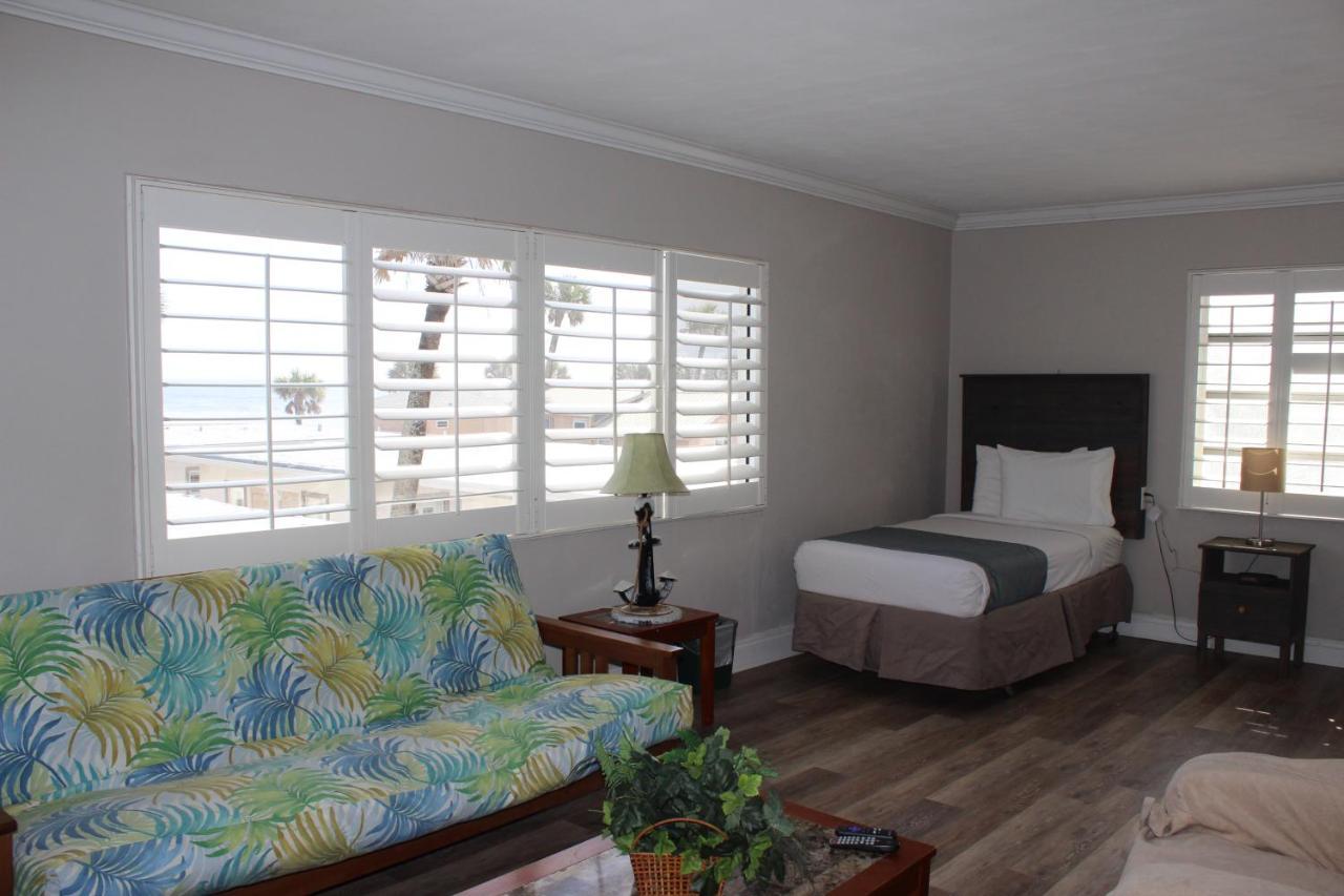 Shoreline & - Beachfront