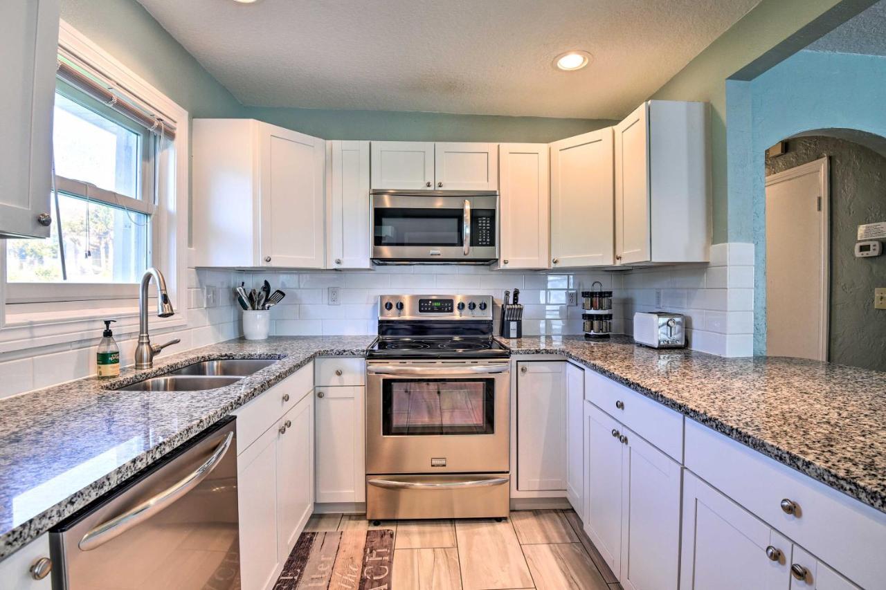 Modern Seaview House - 200 Yards To Daytona Beach! * Daytona Beach