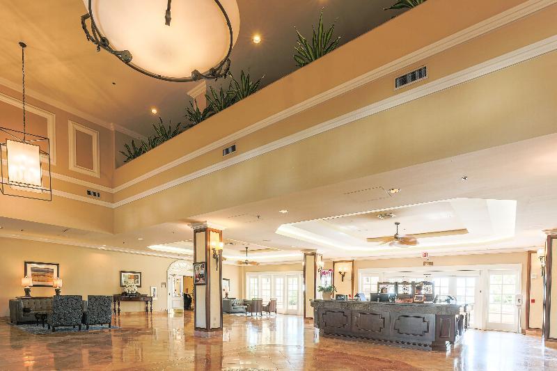 Embassy By Hilton Deerfield & 3* Deerfield Beach