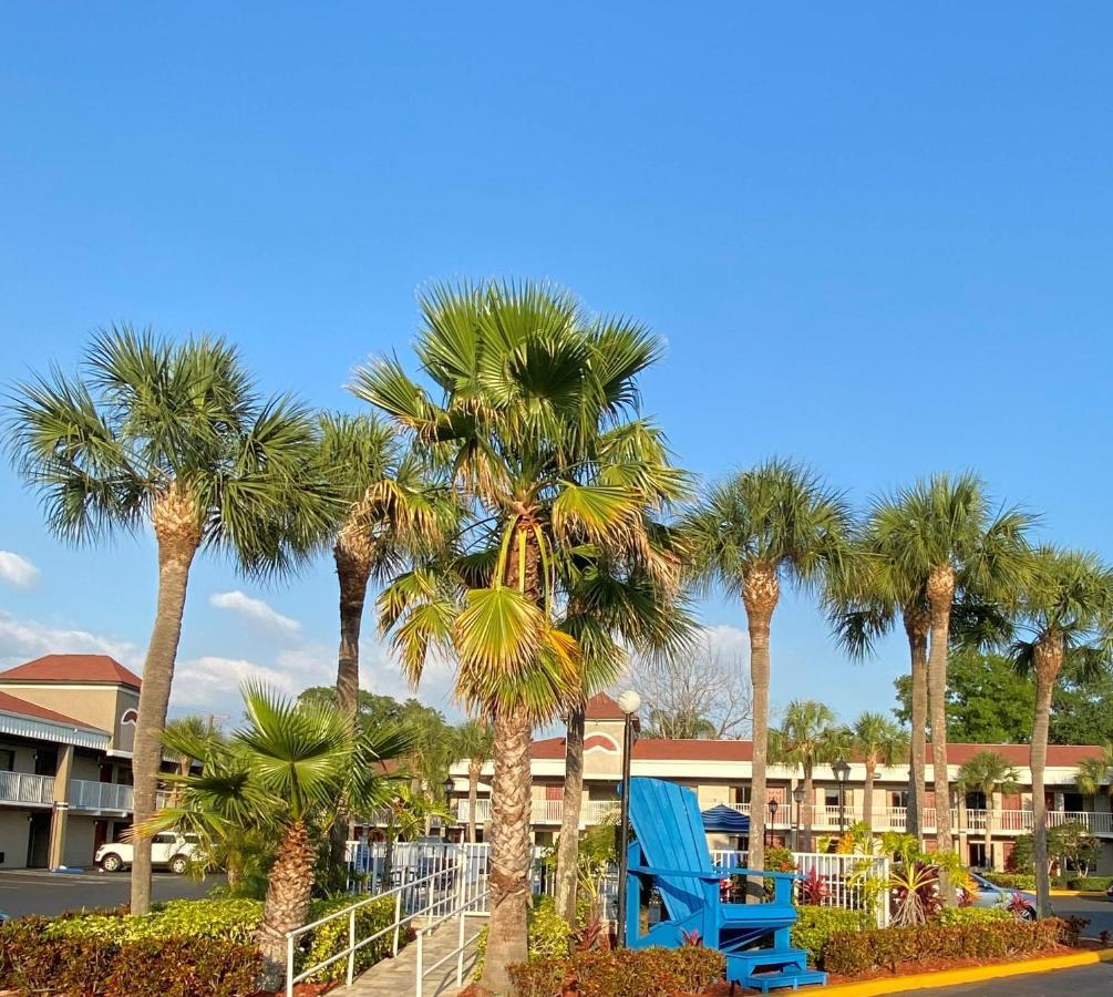 Hotel South & Tampa