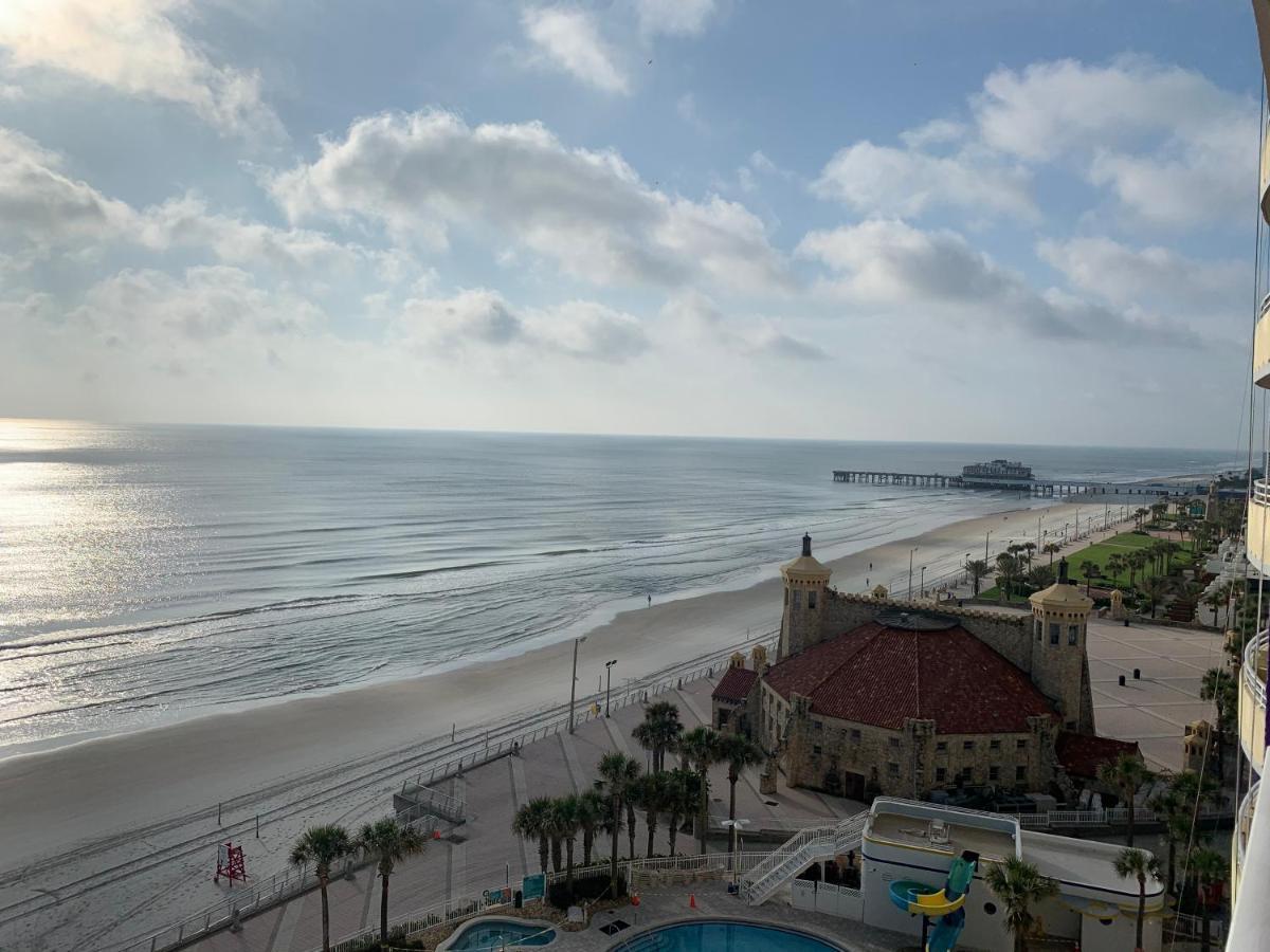 Ocean Walk 2 Bedroom A135 Holiday home Daytona Beach