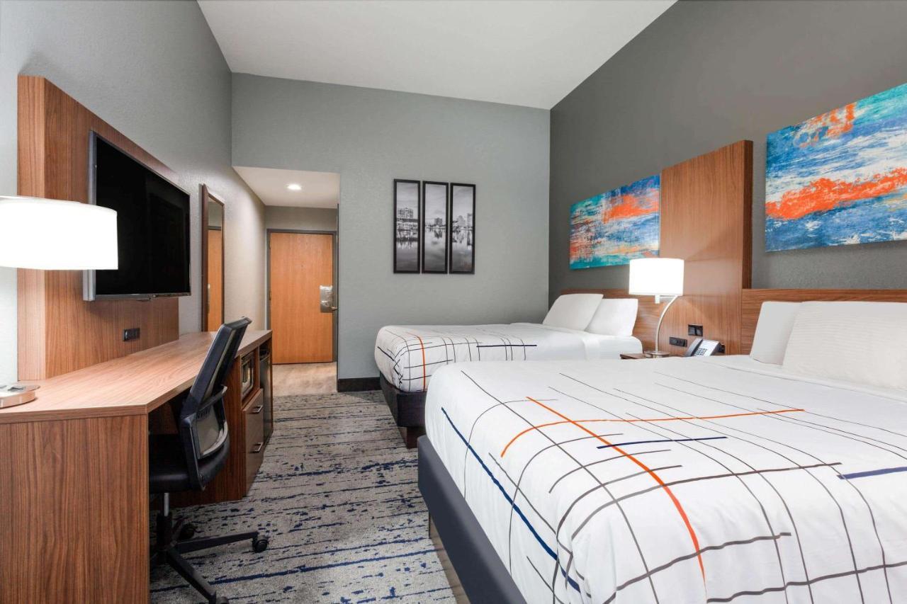 La Quinta By Wyndham Northeast *newly Renovated