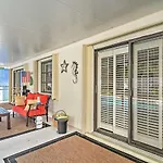 Sunny Seminole Home With Pool, 4 Miles To Beach!