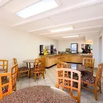 Days Inn By Wyndham Neptune Beach