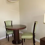 Island Shores Inn