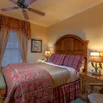 The Kenwood Inn Oldest Bed And Breakfast, St Augustine Historic District