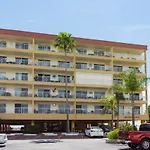 510 Madeira Norte Condo