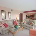 34 Sea Club