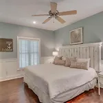 Magnolia Cottages By The Sea
