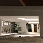 Hollywood Beach Luxury Condo-Hbh