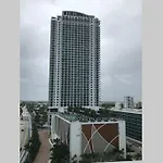 Hollywood Beach Luxury Condo-Hbh