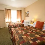 Parkway Inn