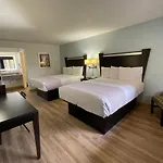 Tricove Inn & Suites