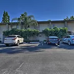 Sunny Gulf Coast Villa Direct Beach And Pool Access