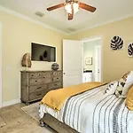 Palm Coast Oasis With Pool Steps To Cinnamon Beach!