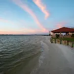 Seashell Escape