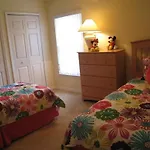 Family Vacation Home With Pool And Spa Near Disney And Universal