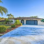 Bokeelia Retreat - Fishing Docks And Canals Nearby!