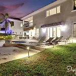 Gorgeous 5 Bedroom Home W/Heated Pool Canal Front