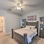 Lely Resort Home With Lanai - 1 Mi To Golf Course!