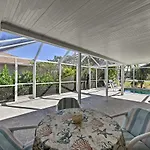 Sunny Marco Island Oasis Less Than 2 Miles To Beach!