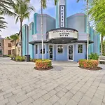 Alluring Naples Retreat With Resort Amenities!
