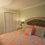 1/1 Bed&Bath Condos 5 Min Drive To Siesta