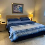 Hideaway Waterfront Resort