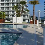 Grand Beach Hotel Surfside West