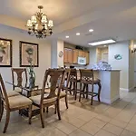 Orlando Condo With Pool About 1 Mi To Disney!