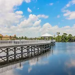 Laketown Wharf