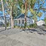 Charming 100-Year-Old Home Less Than 1 Mi To Downtown